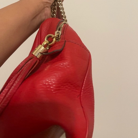 100% Authentic Gucci large soho bag with chain strap - Picture 7 of 13